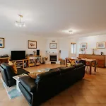 Casa Camarinhas Holiday home *