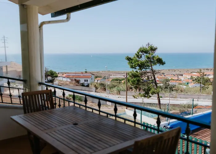 Casa Camarinhas Feriehus *